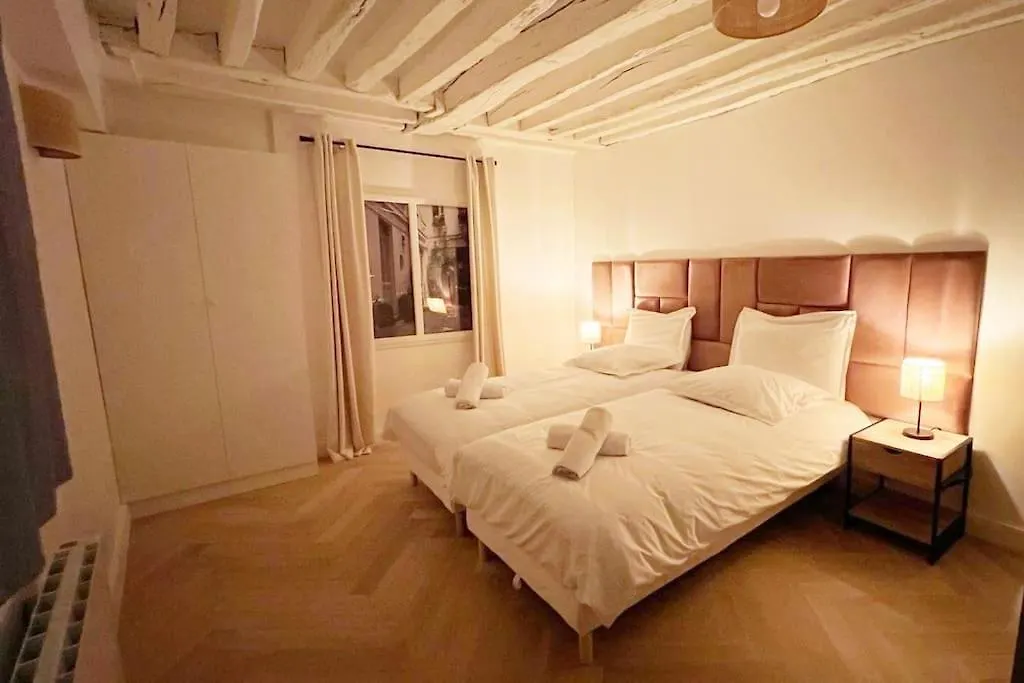 Magnificient Parisian Flat - Parisian Heart-1